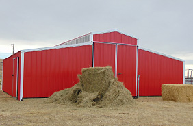 CALVING BARN